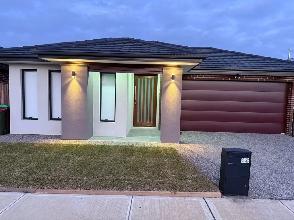 Clyde North 4 Bedroom Home with Premium Features and Modern Comforts!"