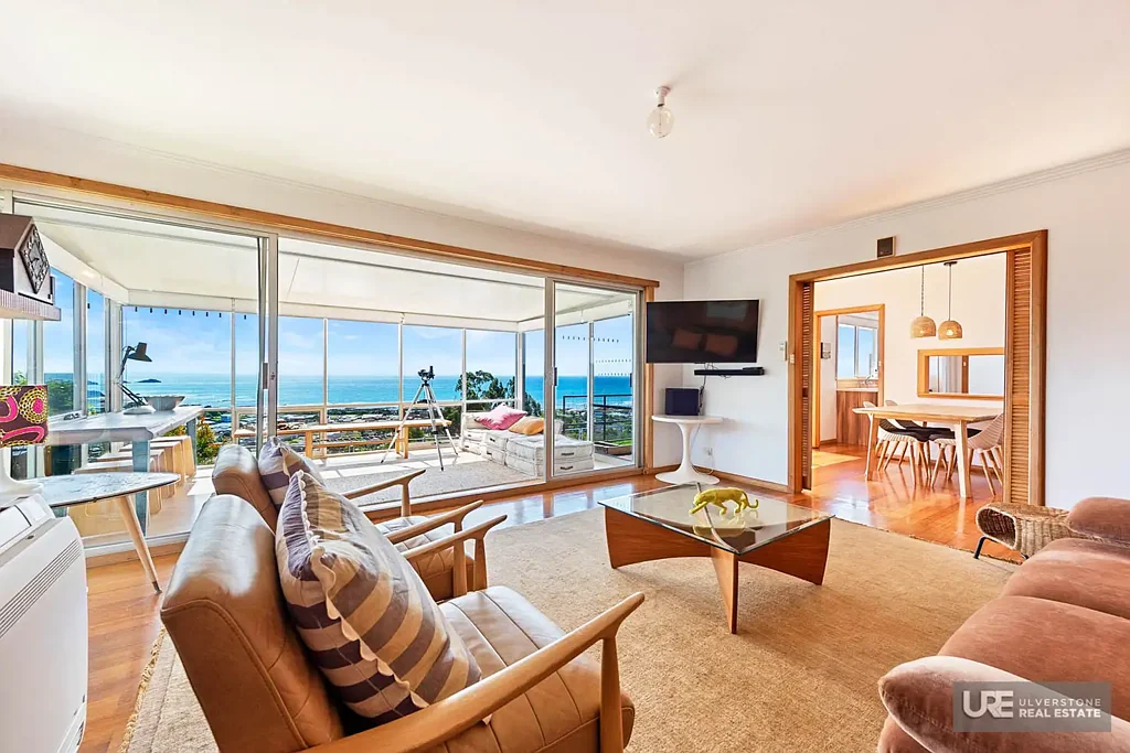 West Ulverstone 3ਬੈੱਡਰੂਮ Stylish Mid-Century with Spectacular Views