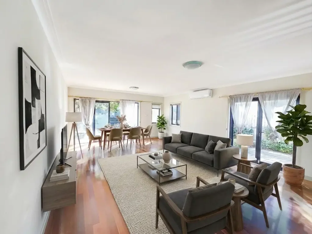 Spacious 5-Bedroom Family Home in a Prime Location