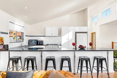 1 Shell Street, Tuross Head, NSW 2537, 5房, 2浴, House
