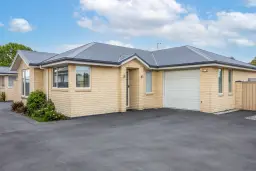 1/158 Harewood Road, Papanui