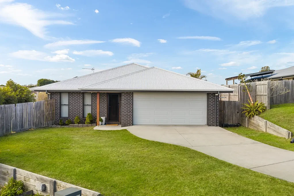 6 Fortune Court, Southside, QLD 4570