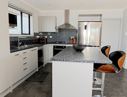 70 Gordon Street, 3 Bedrooms, 1 Bathrooms, House