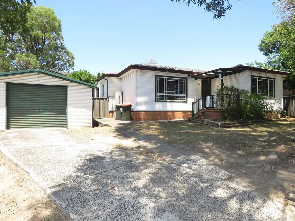 3 Bedroom Family Home!