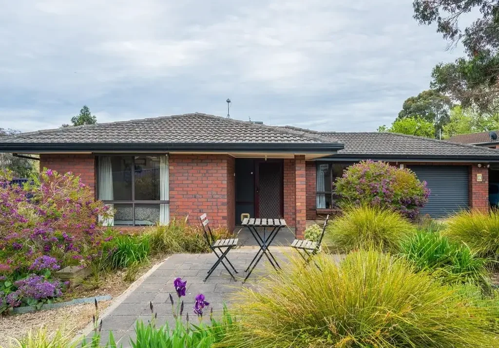 Aberfoyle Park 3房  An Exceptional Three-Bedroom Aberfoyle Park Haven...