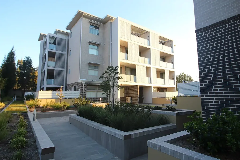 GOOD CONDITION UNIT FIT FOR FAMILY