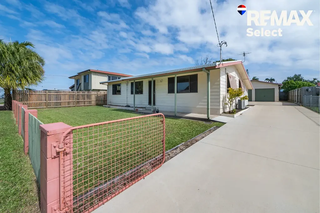 Family-Friendly Home with Shed in Quiet Cul-de-Sac
