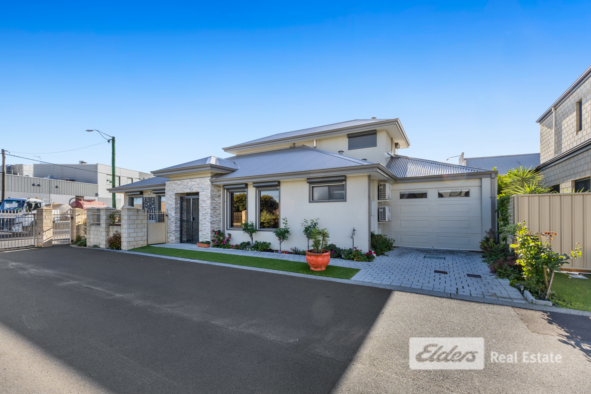 UNIT 1 13 FORREST AV, SOUTH BUNBURY WA 6230, 0部屋, 0バスルーム, House