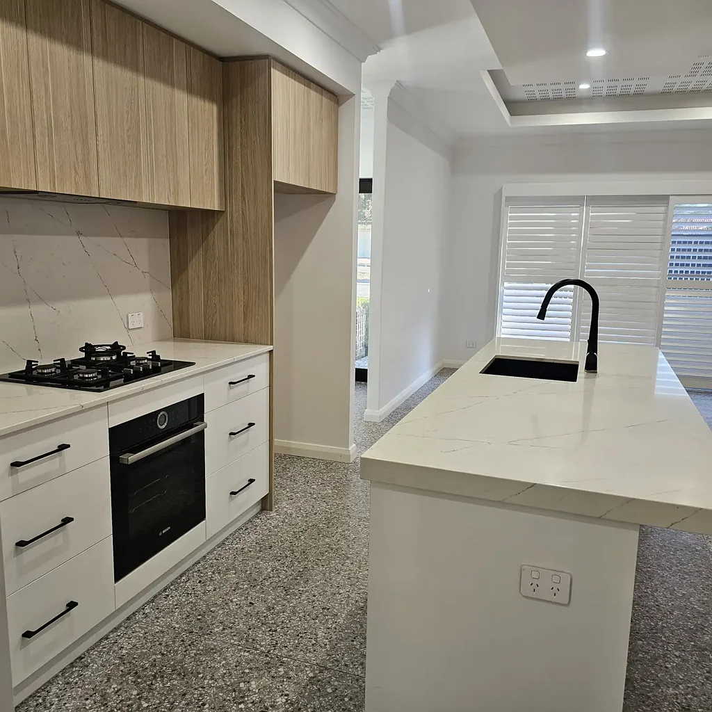 Stylish and Sophisticated Modern Low-Maintenance Living - Shops & Transport at Your Door