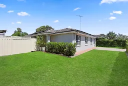 1 RIPLEY PL, Hassall Grove