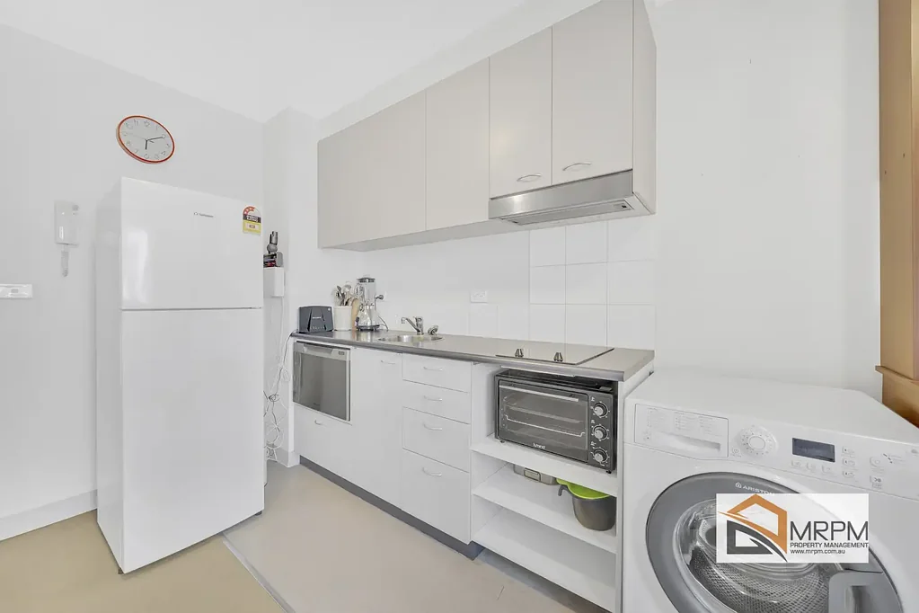 Semi furnished apartment in a great location