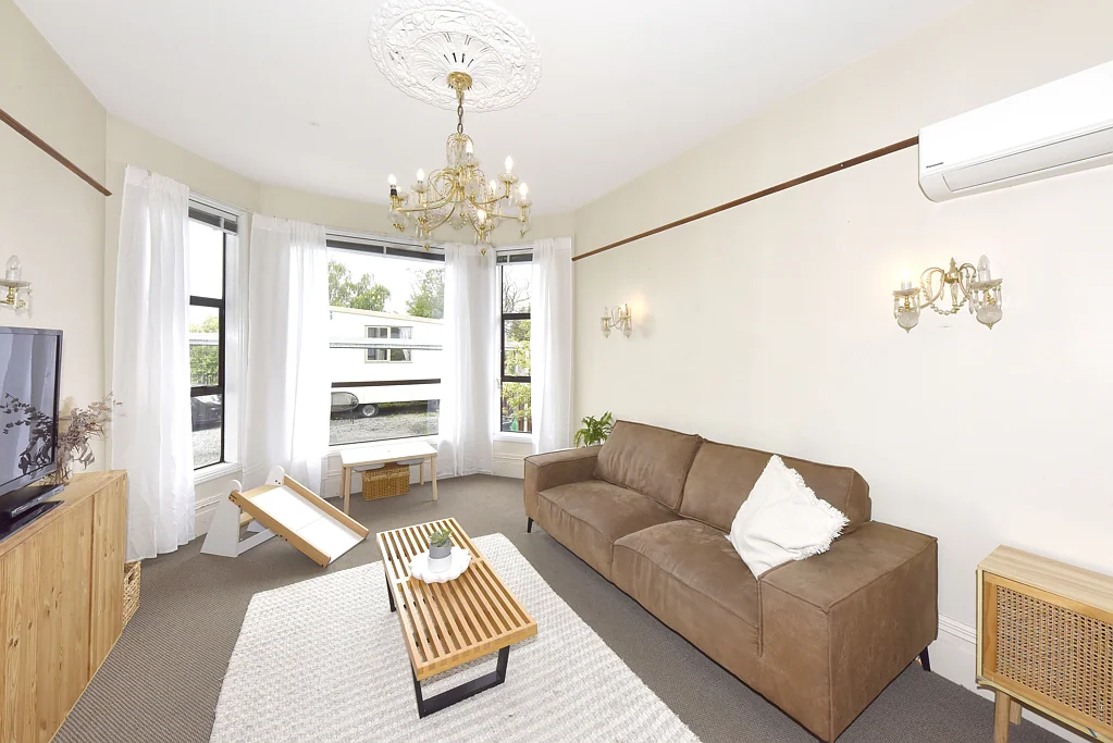 Linwood 4Kwarto As-Is Villa: Repair, Renovate, or Develop?