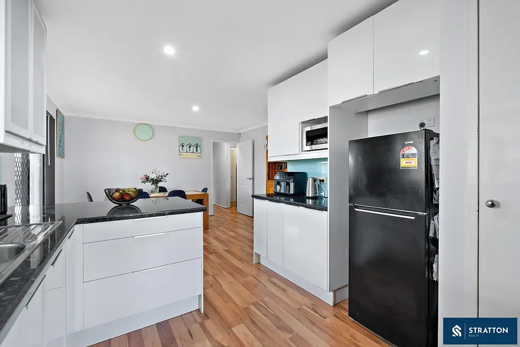 Thornlie 3ห้องนอน Comfortable Family Living with Outdoor Space, Solar & Added Security