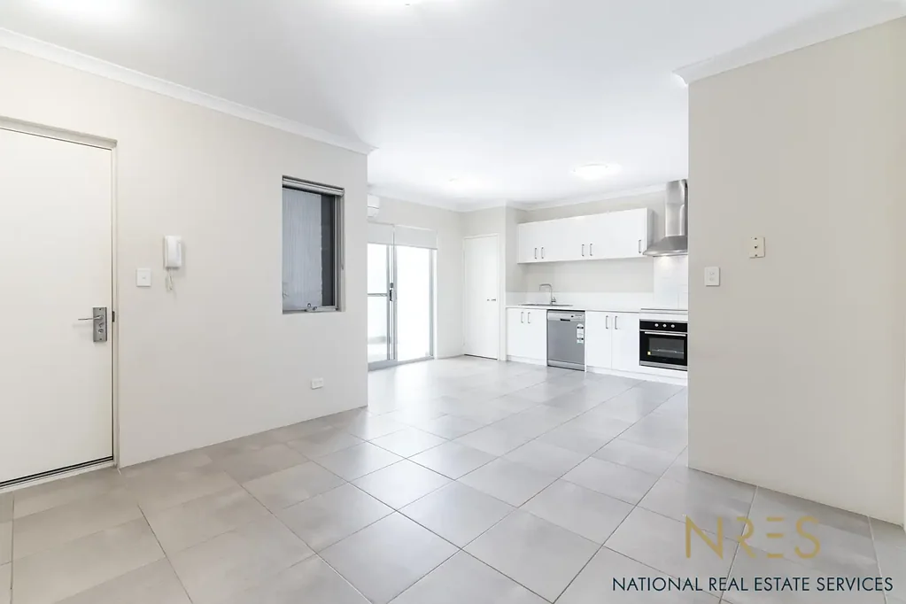 Cloverdale 2房  Easy, Breezy Living!