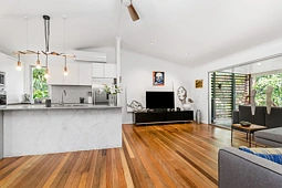 5 Philip Street, South Golden Beach