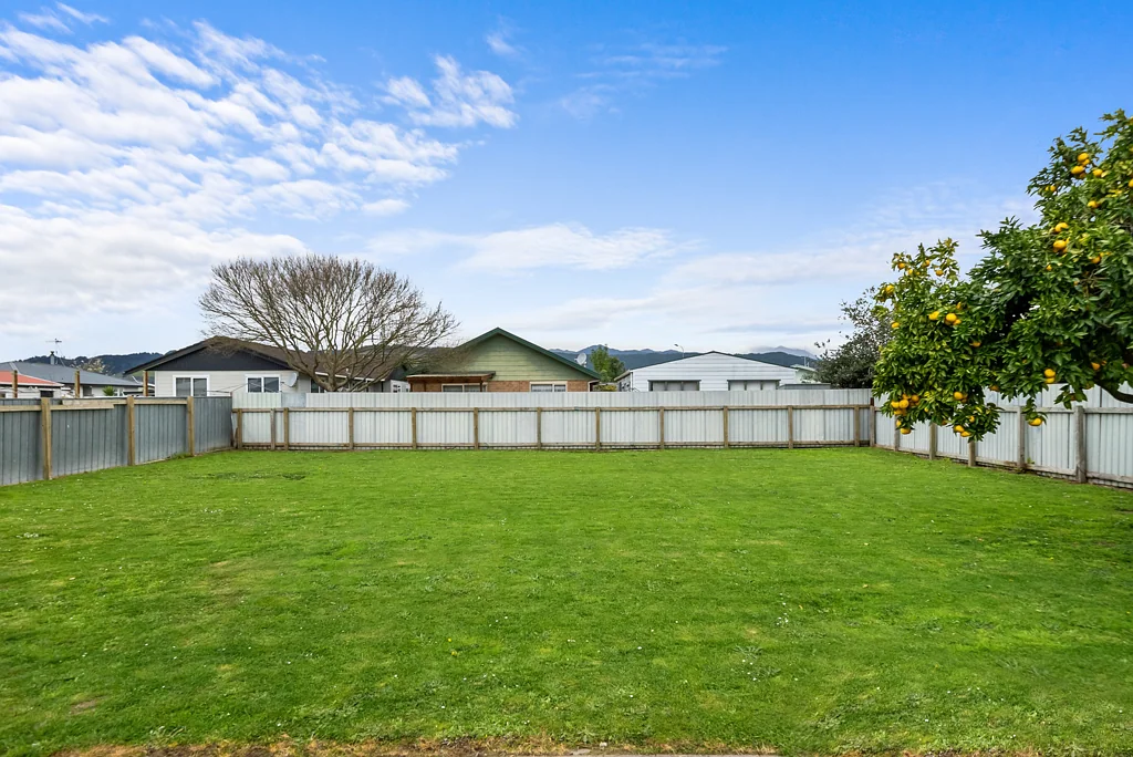 Levin  Build new in a great location