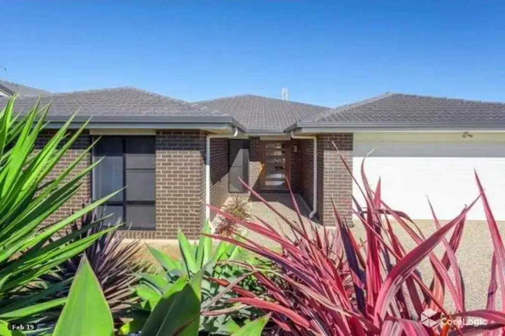 16 Cooranga Street, Glenvale, QLD 4350