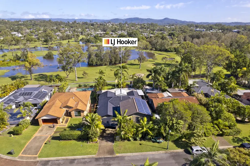 Luxury Golf Course Living | Grand Family Estate with Pool & Resort-Style Entertaining