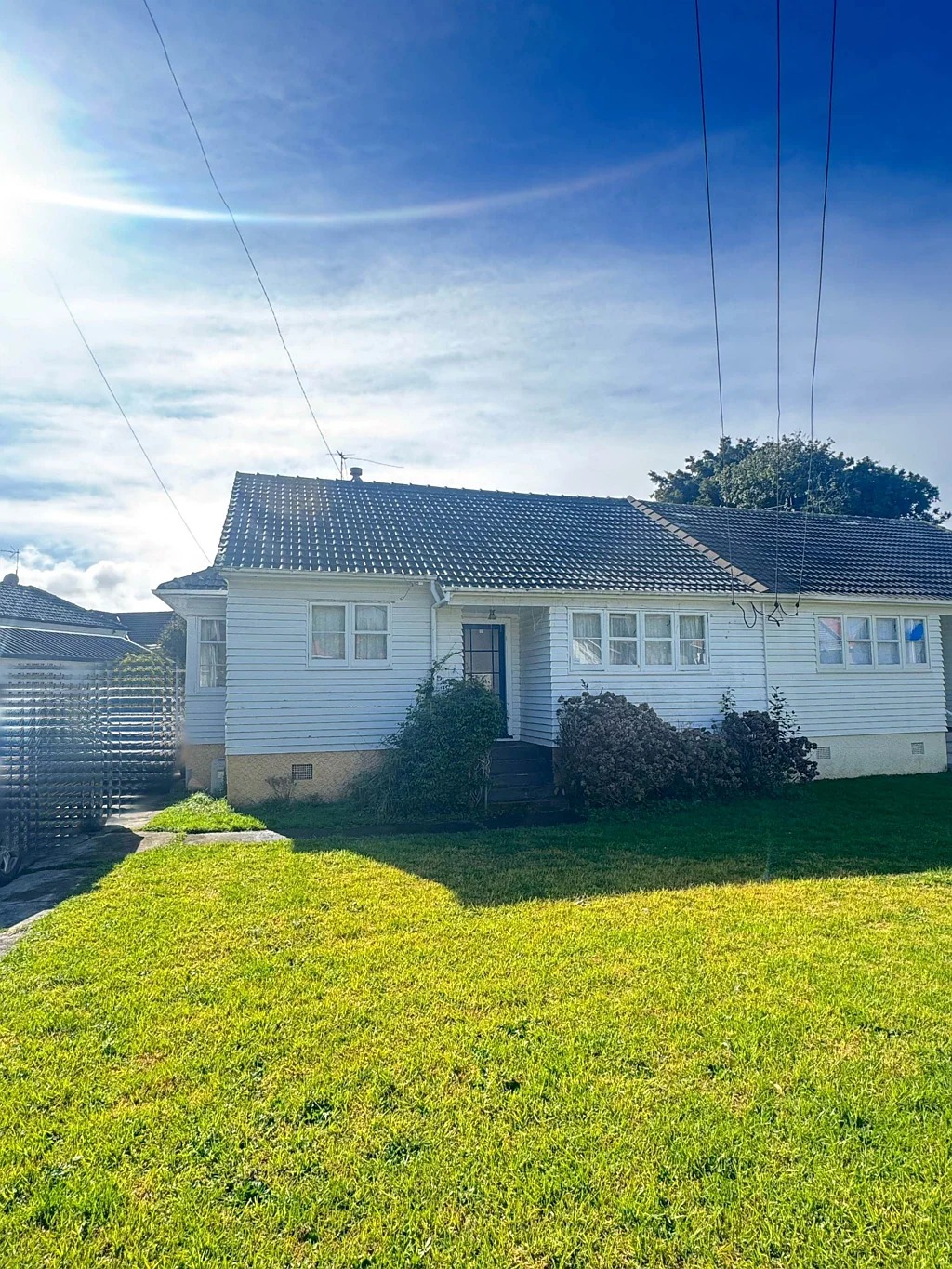 2-Bedroom Home for Rent – Three Kings