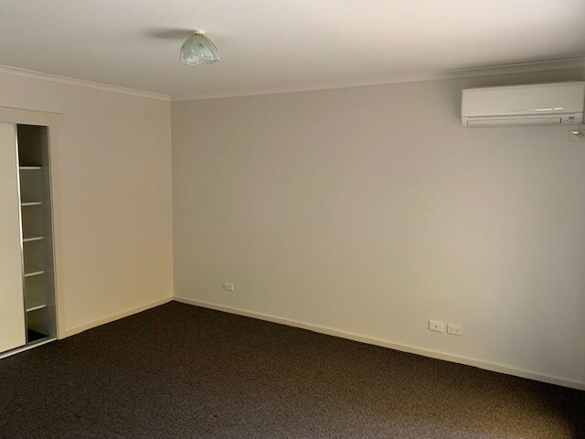 61 PORTER ST, MORWELL VIC 3840, 0房, 0浴, House