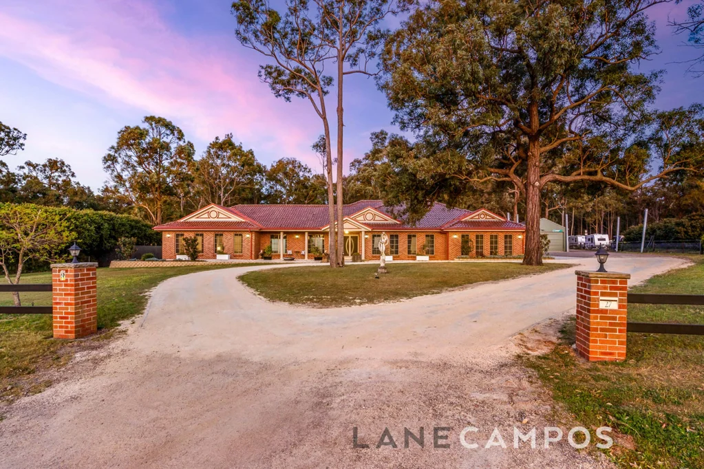 27 Woodlands Drive, Thornton, NSW 2322