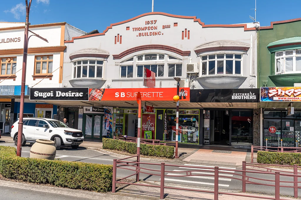 Te Awamutu Thompson Building For Sale