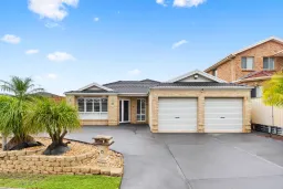 15 Wallis Crescent, Cecil Hills