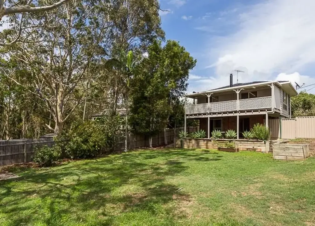 Full Dual Living, Highset with Bushland Views