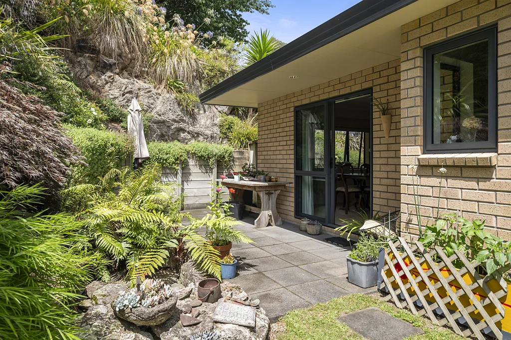 56 Aquarius Drive, Kawaha Point, Rotorua, Bay of Plenty