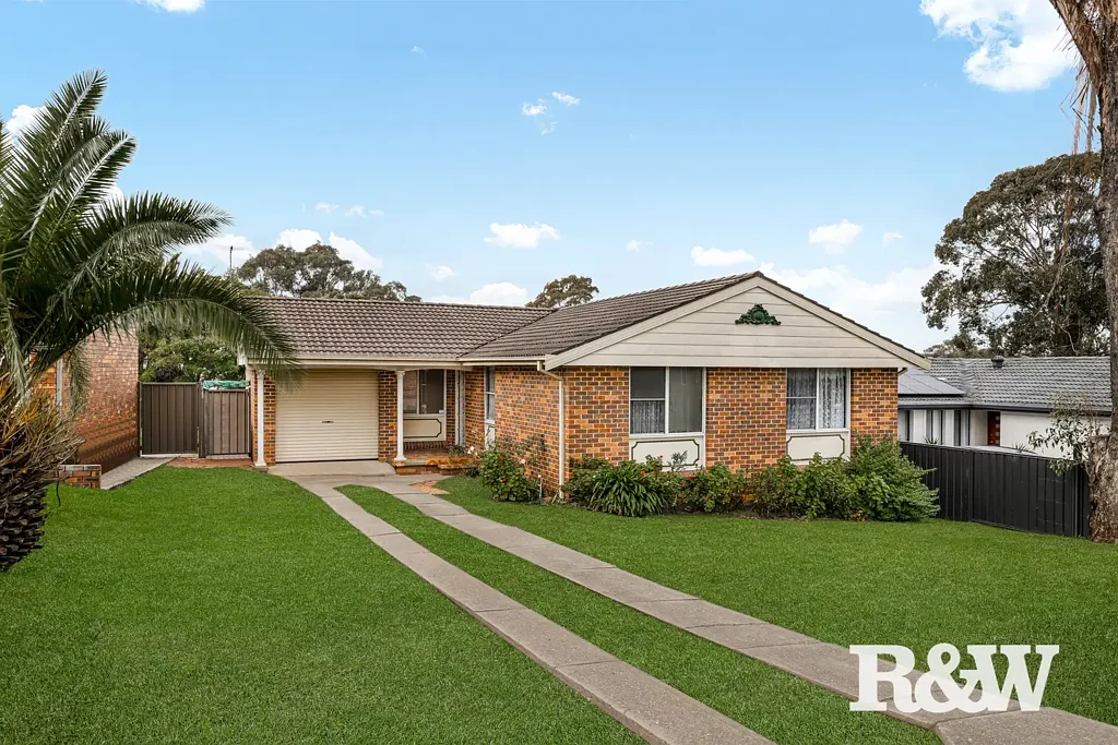 Prospect 4Zimmer Renovator's Dream in Prime Prospect with Granny Flat Potential (S.T.C.A)