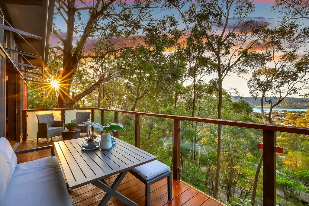 25 Woorara Parade, Green Point, NSW 2251