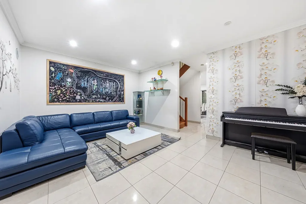 Chester Hill 3 Bedroom Spacious North Facing Duplex in the heart of Chester Hill