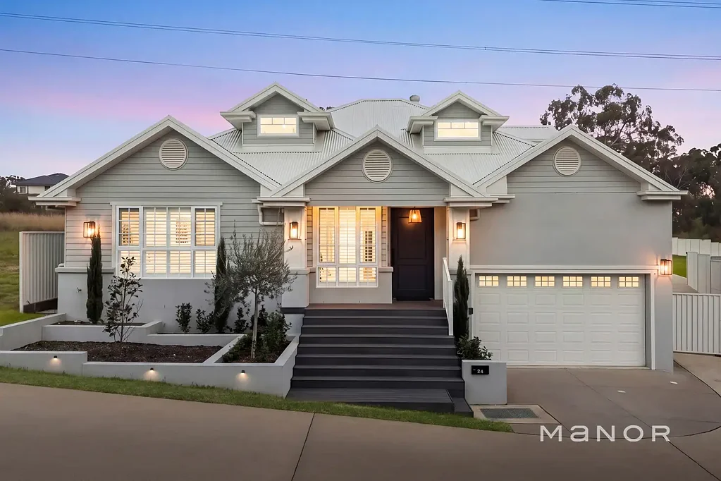 North Kellyville 5 Slaapkamer Resort-Style Family Living on an Expansive 4,522sqm Parcel
