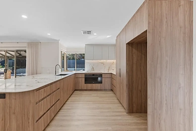 9 Plover Way, Kingsley, WA 6026, 5房, 2浴, House
