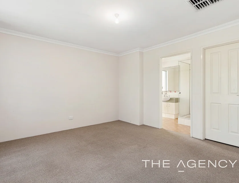 2/20 Johnson Street, Redcliffe, WA 6104, 4部屋, 2バスルーム, House