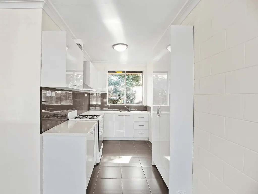 MODERN & LOW-MAINTENANCE LIVING IN THE HEART OF DANDENONG