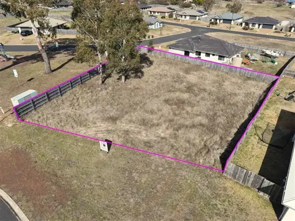 Guyra  Prime 1000m2 Block in Sought After Rural Estate