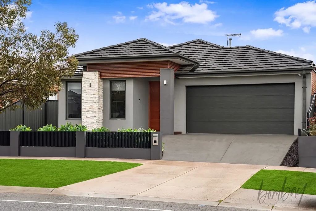 Craigieburn 4房 Craigieburn 黄金地段的宽敞家庭住宅 Spacious Family Living in a Prime Craigieburn Location