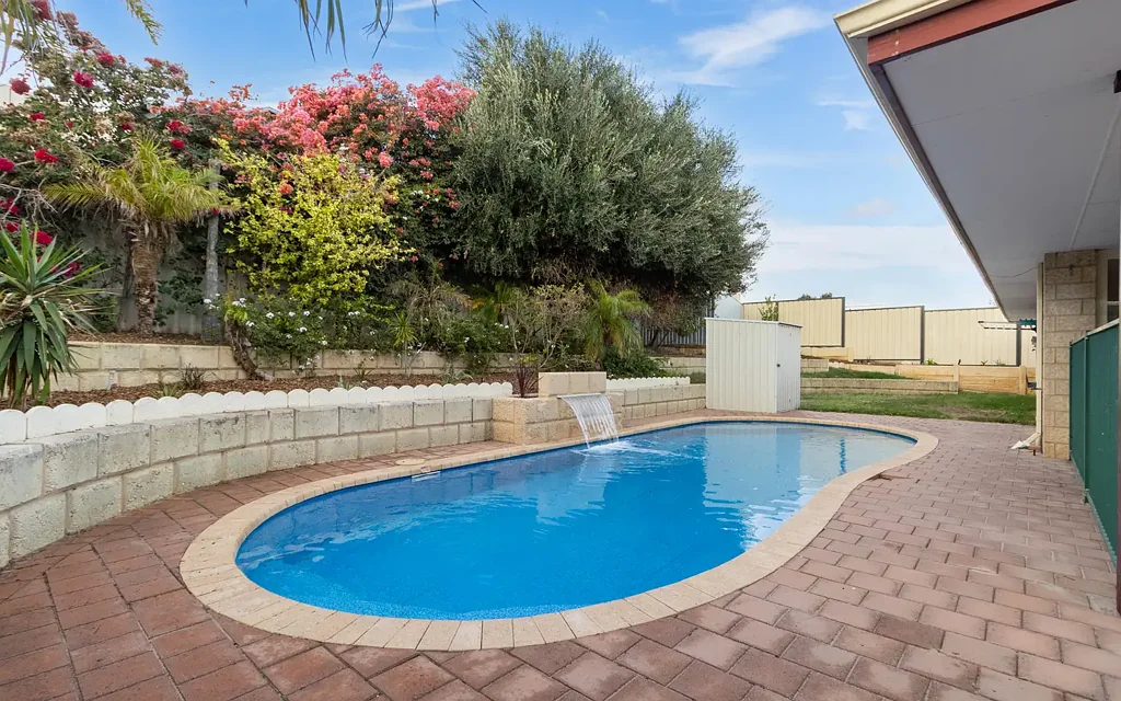 24 Oceanside Drive, Wandina, WA 6530