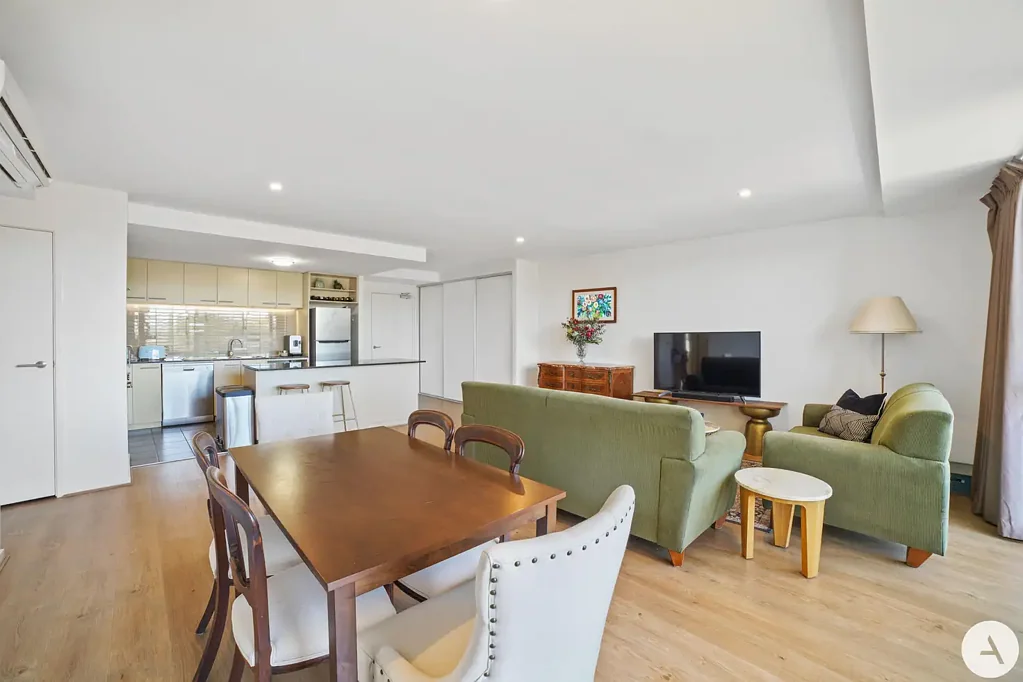 129/72 College Street, Belconnen, ACT 2617