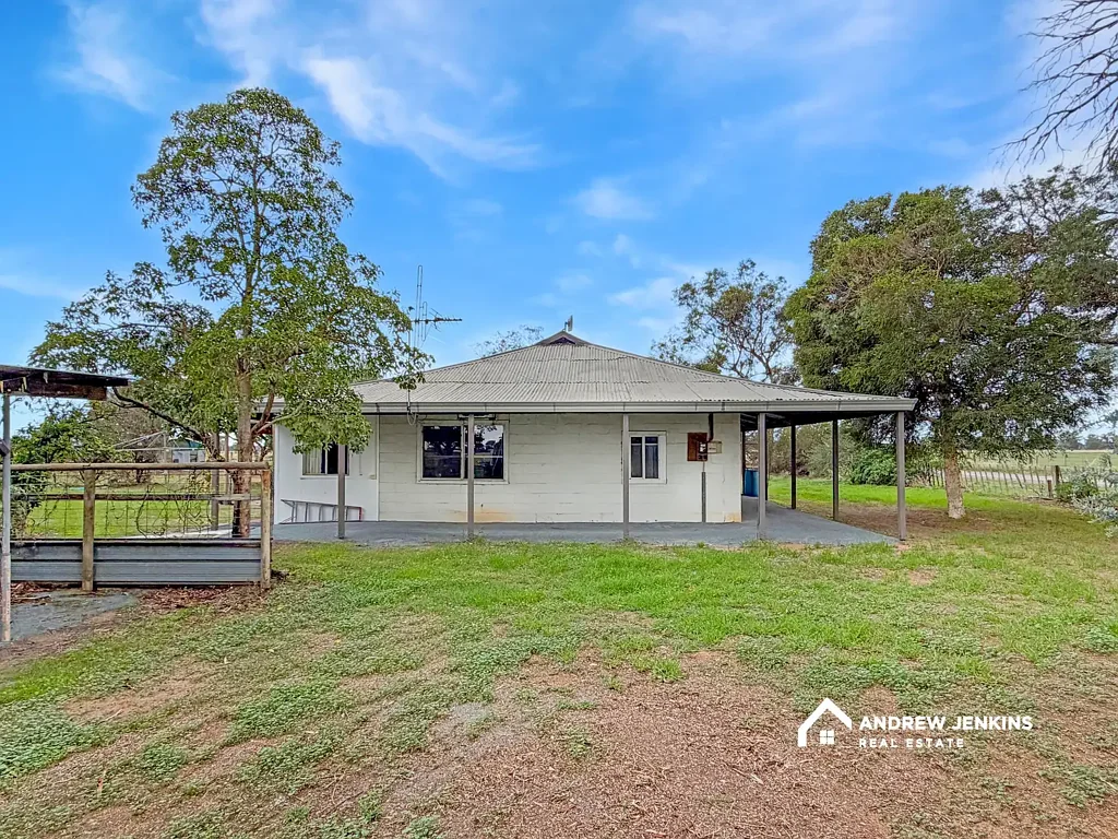 Katamatite 3ห้องนอน Peaceful Country Living on 2.2 Acres – Minutes from Katamatite