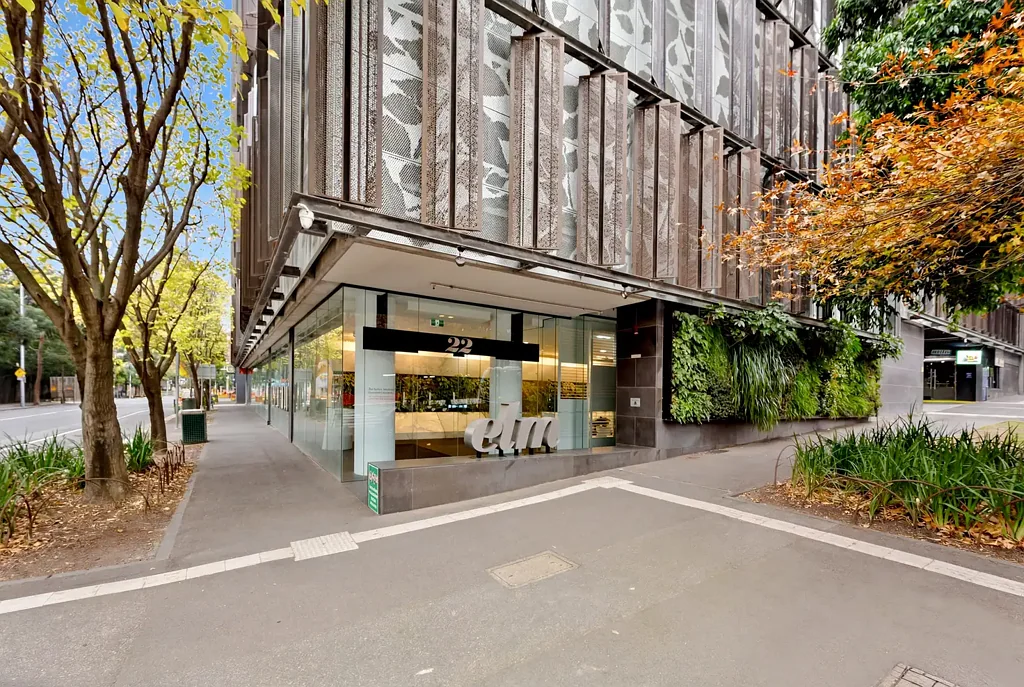 The Elm Apartments - Perfect location!