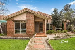 2 Crawford Way, Sunbury