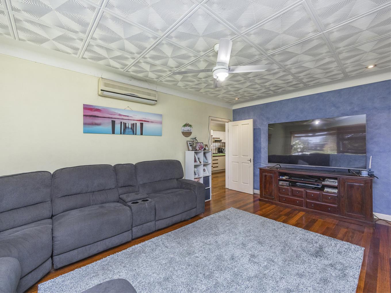 30 CYGNET ST, DIANELLA WA 6059, 0部屋, 0バスルーム, House