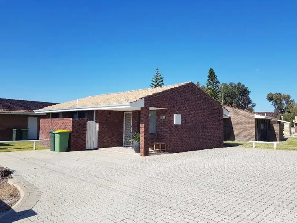 Jurien Bay 2房  UNDER CONTRACT by JURIEN BAY REALTY