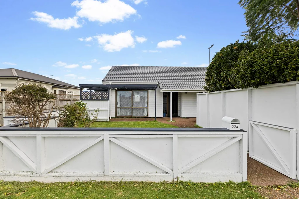 Papatoetoe 3Zimmer GOLDEN OPPORTUNITY IN THE GOLDEN CIRCLE!