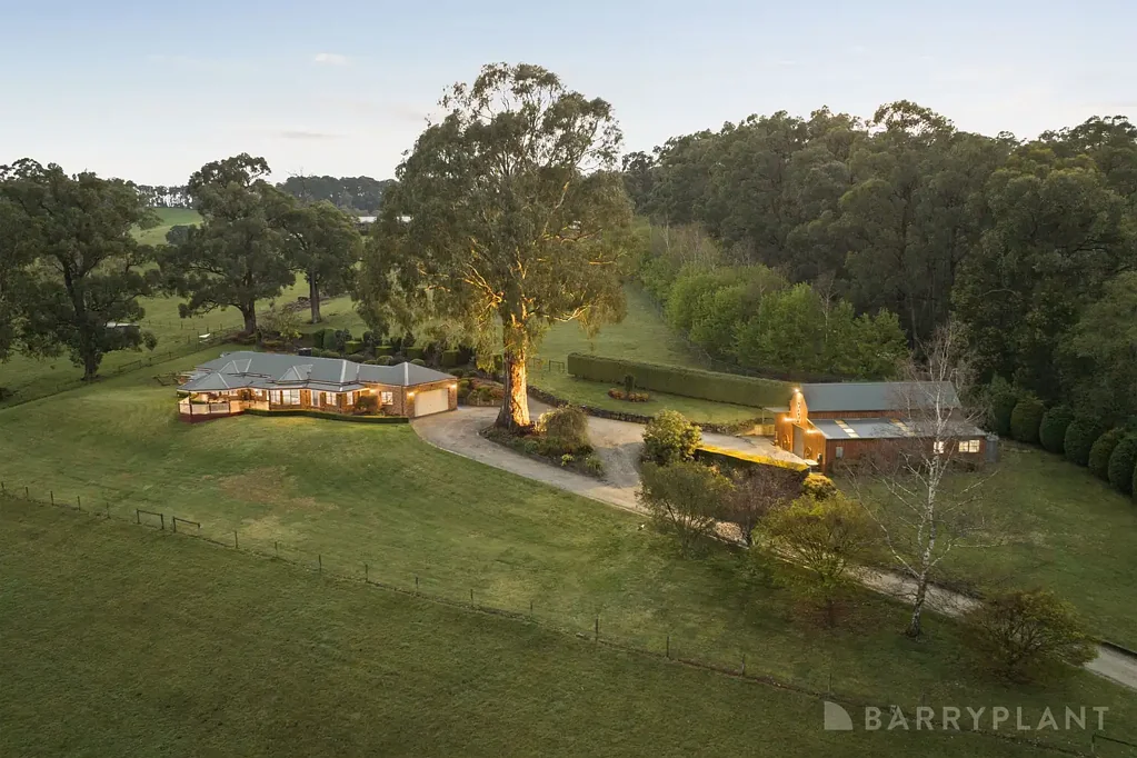 Cockatoo 4ਬੈੱਡਰੂਮ PERFECT FAMILY ESCAPE – QUALITY LIVING ON 4.4 PRIVATE ACRES