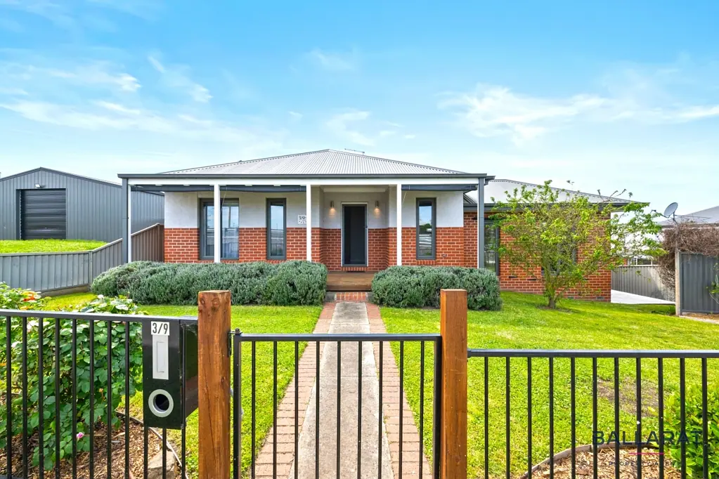 3/9 Docwra Street, Sebastopol, VIC 3356