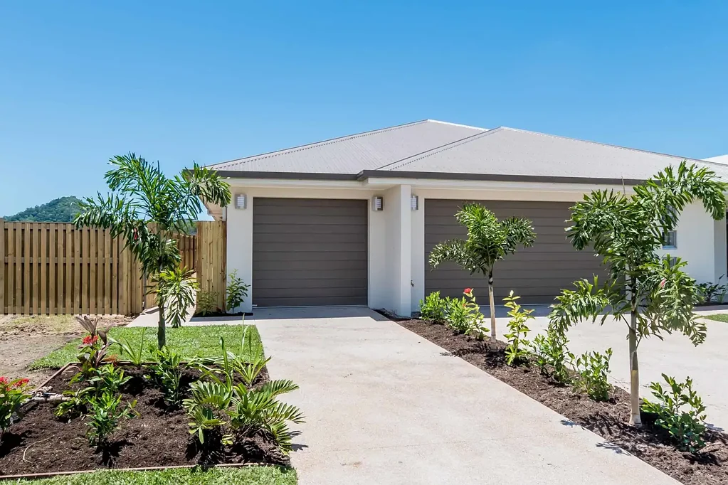 MODERN LIVING IN THE HEART OF SMITHFIELD VILLAGE!