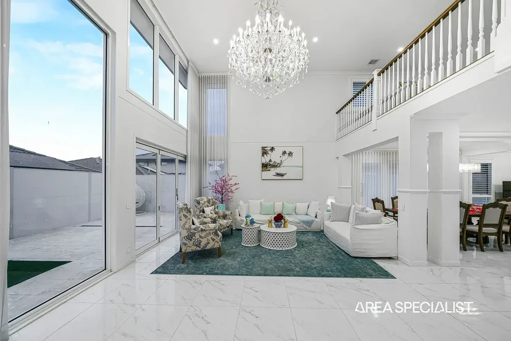 Truganina 5 Slaapkamer The Brief: Hamptons Style | Master with Retreat - Void Area